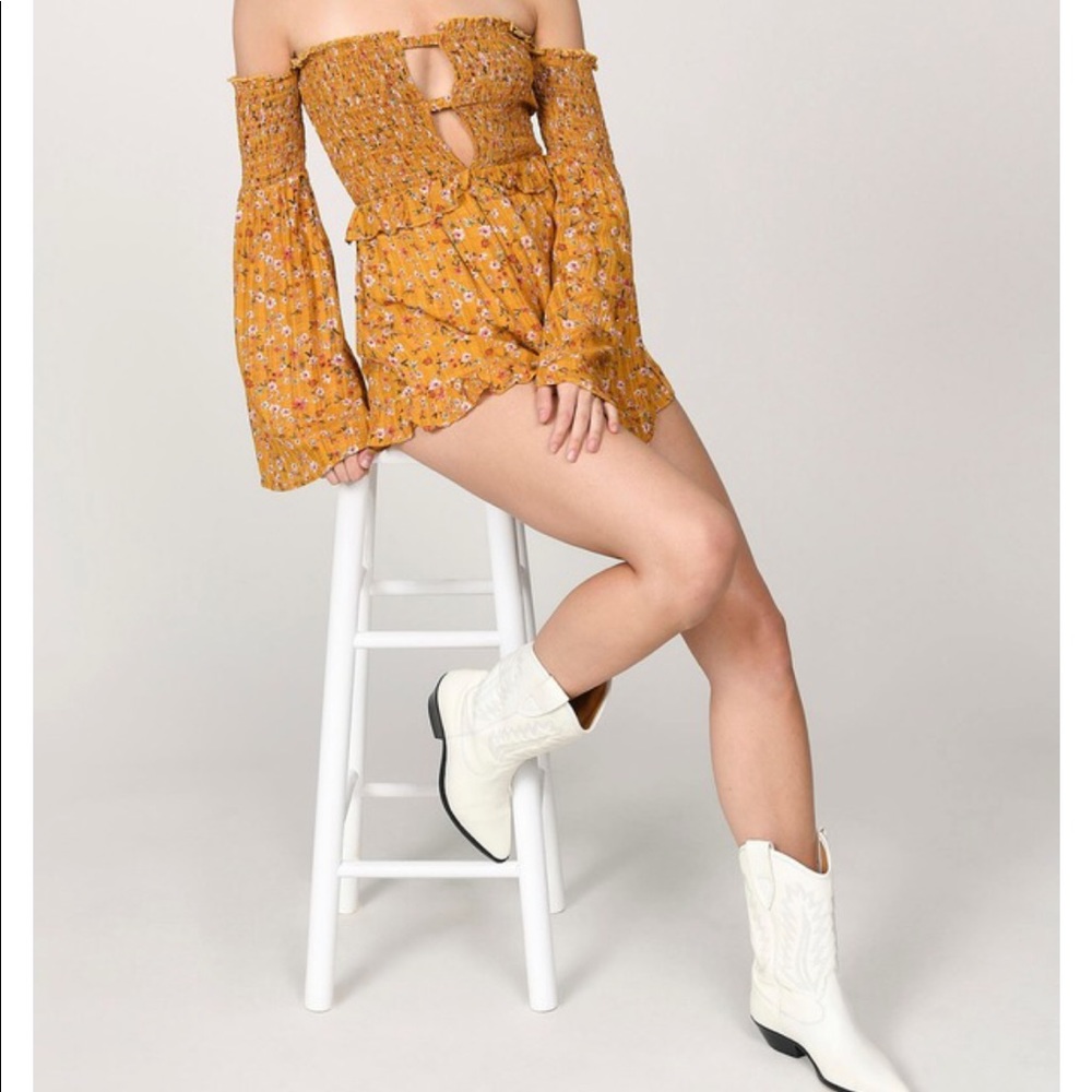 Tobi romper mustard color  size L - Picture 5 of 6
